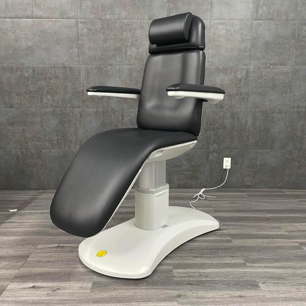 Silver Fox 2270FB Aesthetic Chair