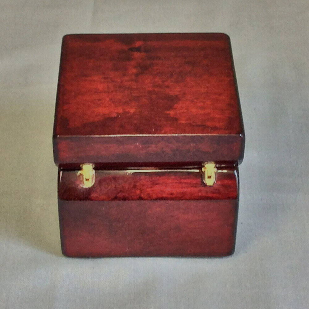 Maroon Glossy Finish Bey Berk Clock & Compass Square Cube Box