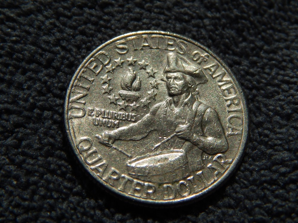 Bicentenial Quarter No Mint Mark Multiple Errors Reverse Side and Obverse side