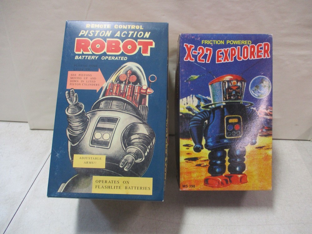 5 Tin Robot Empty Display Rockets