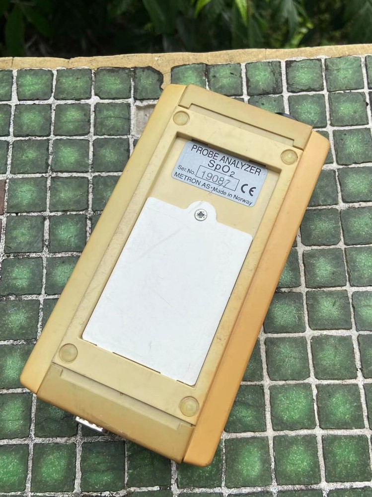 Metron SpO2 Probe Analyzer W/O Probe and Power Supply