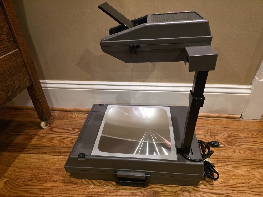 3M 2000 Overhead Projector Model 2000 AG – Tested & Working – 250W Lamp