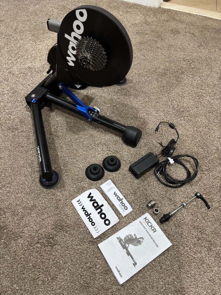 Wahoo KICKR Smart Trainer Version 5 V5 Includes Cassette and accessories