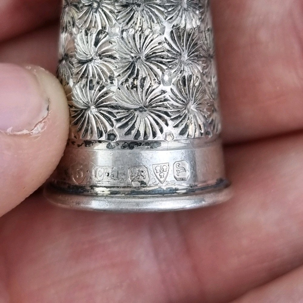 Antique Solid Silver Thimble Chester 1921 Charles Horner