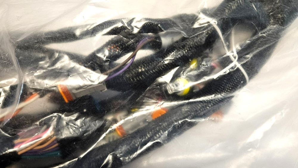 Leica MC Valve 1m Ext. Controller Harness, PN 930018