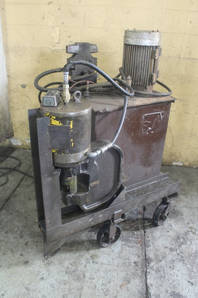 80 TON FABRILINE MODEL FP80 PORTABLE HYDRAULIC FLANGE PUNCH: YODER #71173