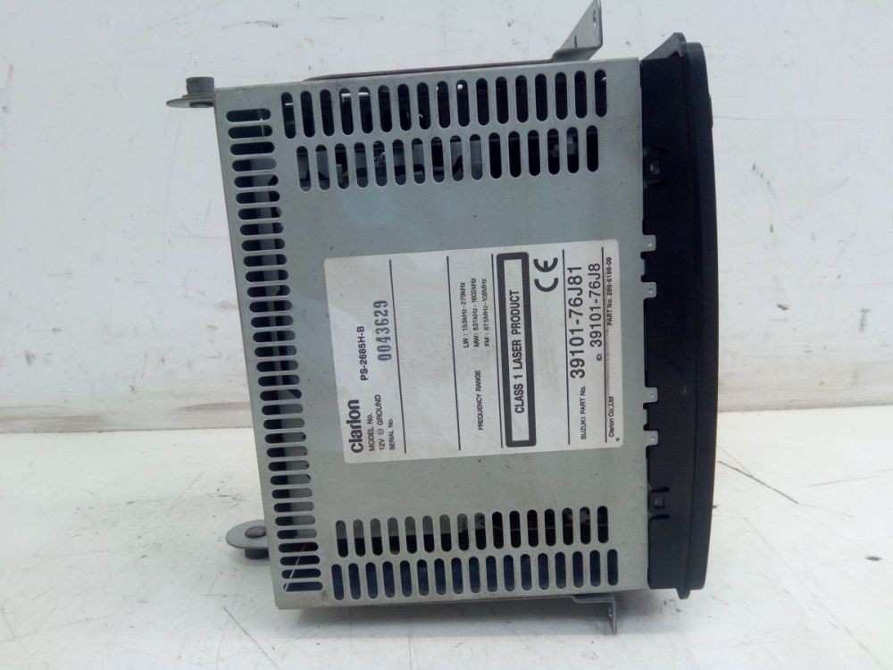 Radio/CD-Change Combination *CODE Not Present. Suitable for Suzuki Jimny FJ
