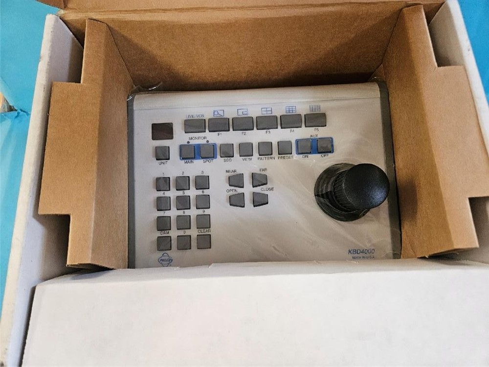NEW PELCO KBD4000 FIXED VARIABLE SPEED CONTROL MULTIPLEXER KEYBOARD W/ JOYSTICK
