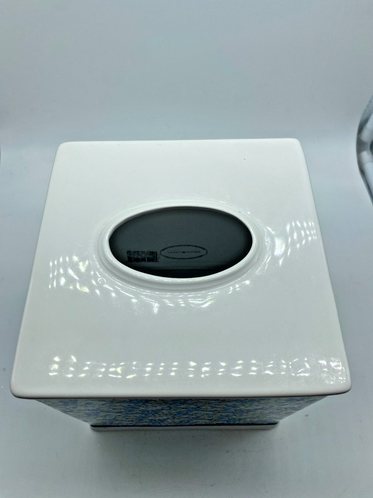 Tommy Hilfiger Elizabeth Anne Ceramic Tissue Box