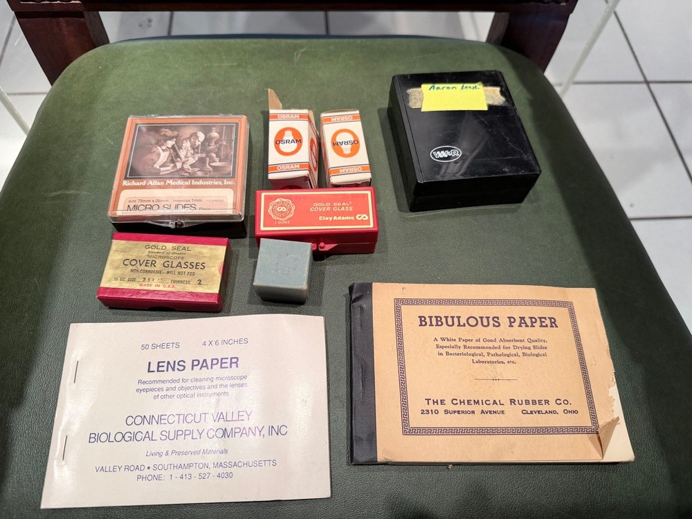 Antique Leitz Wetzlar Binocular Microscope with Case and Original Power Source,