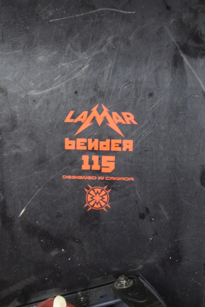 LAMAR BENDER SNOWBOARD SIZE 115 CM WITH ROSSIGNOL SMALL BINDINGS
