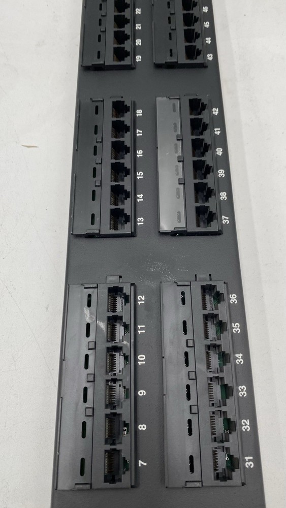AMP 48 port patch panel CATEGORY 5E SYSTEM - P/N 406331-1