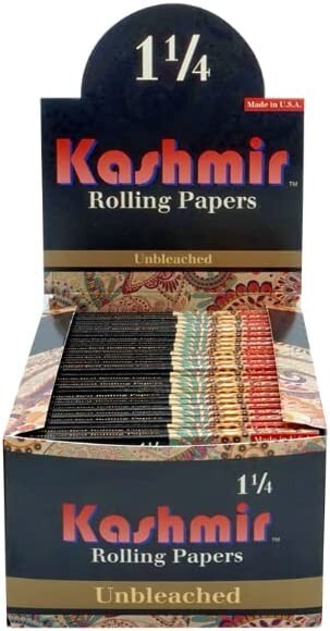 Unbleached Rolling Papers 1-1/4 Size 32 Leaves Pack (25 Pack Box)