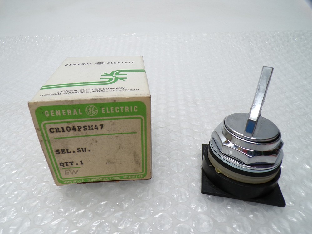 GENERAL ELECTRIC CR104PSM47 SELECTOR SWITCH NSMP