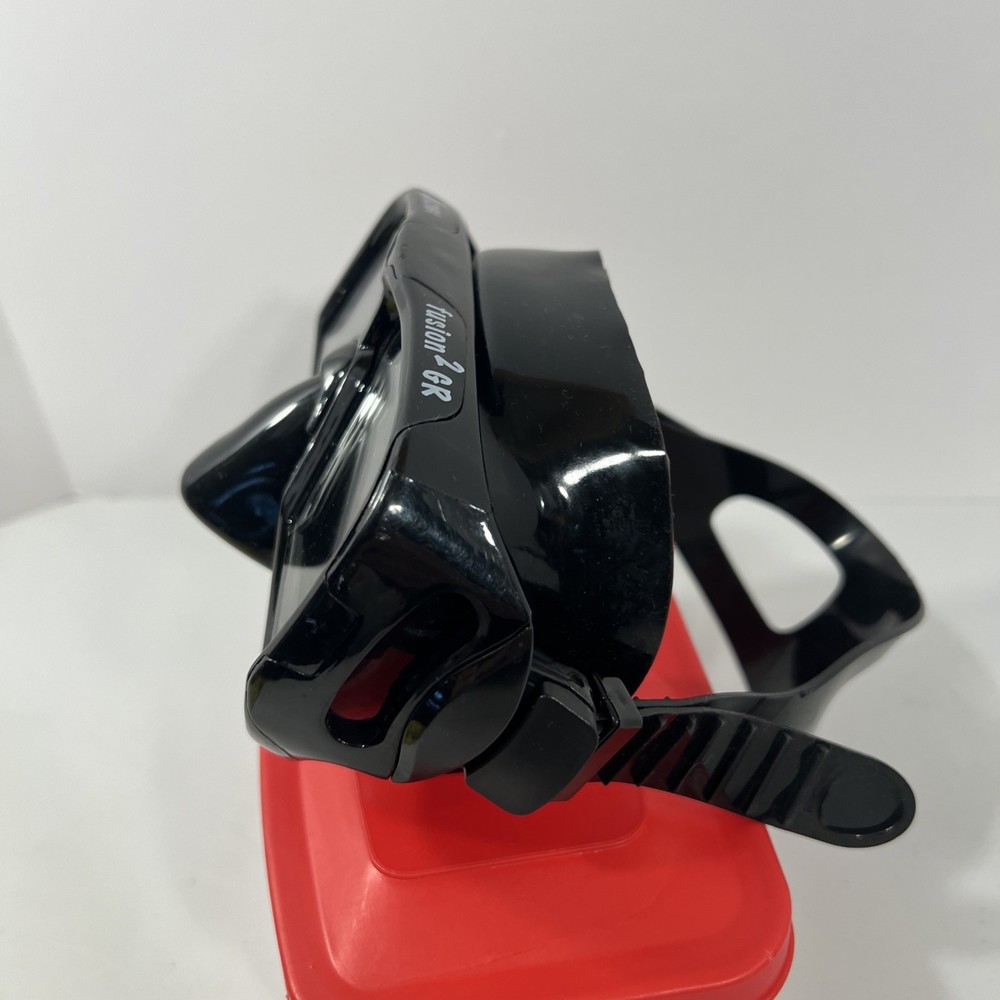 Scuba Gauge Reader Down View Design Scuba Dive Mask - Black MA280BS - W/ Case
