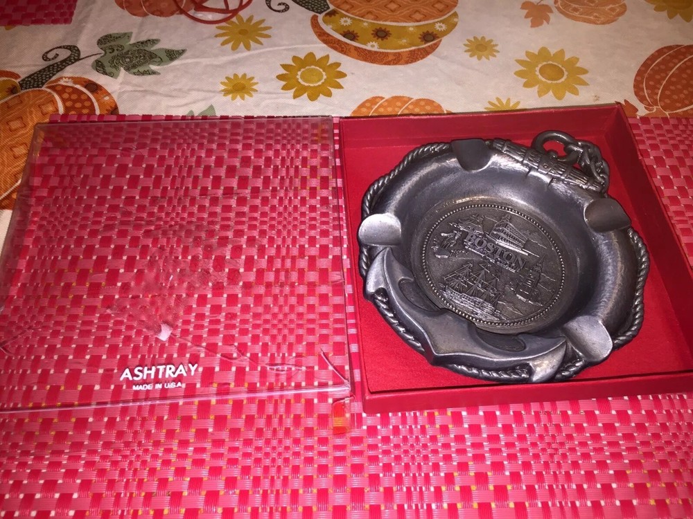 Boston “freedom Trail” ashtray