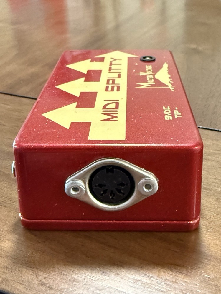 Molten Voltage MIDI SPLITTY