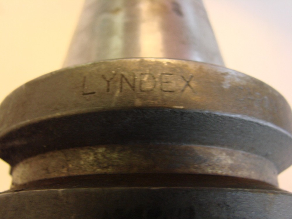 LYNDEX BT 50 FACE MILL ARBOR 2"