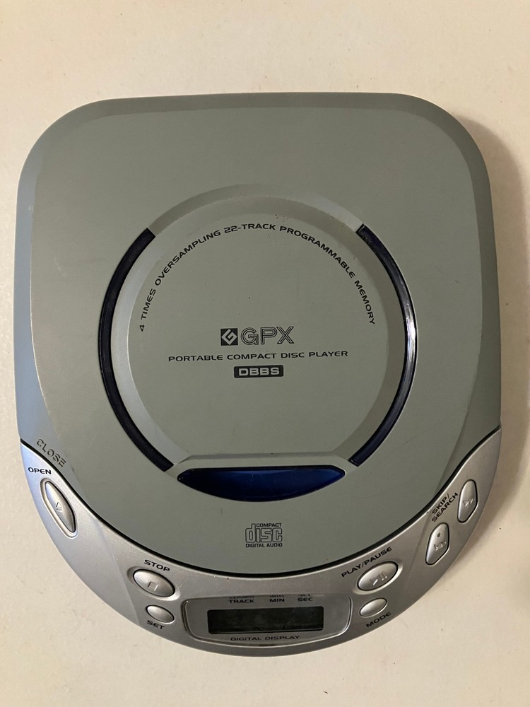 Vintage GPX Silver C3870 Portable CD Compact Disc Player Untested
