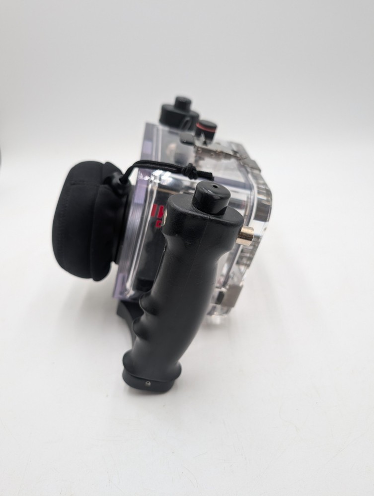 Ikelite Underwater Camera Housing 21263
