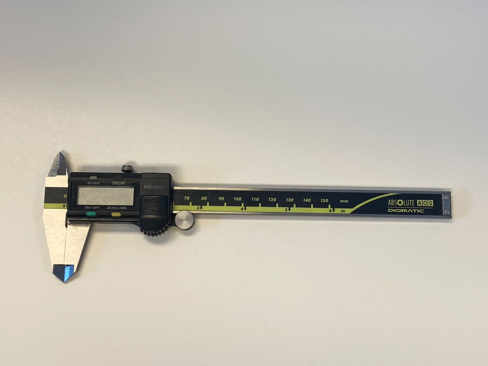 Mitutoyo Digital Caliper 6" (150mm)