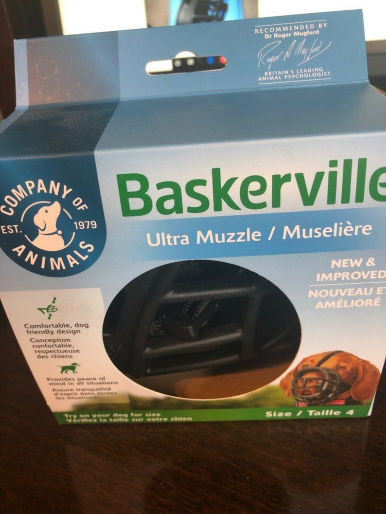 Baskerville Size 4 Ultra Dog Basket Muzzle Adjustable Dog Muzzle Black