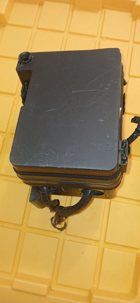 2010 GMC Terrain Fuse Box