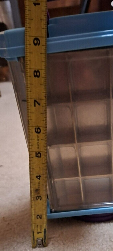 Carousel BEAD ORGANIZER from Discovery Kids