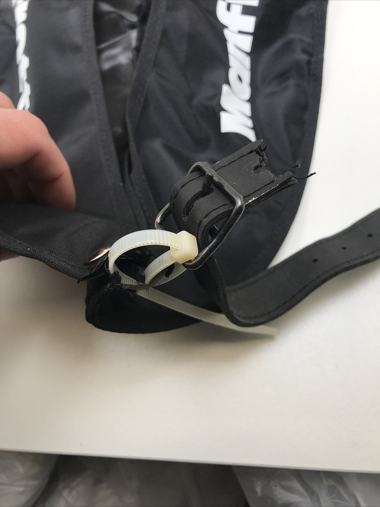 Manfrotto 166-MANFROTTO Utility Apron for Tripod