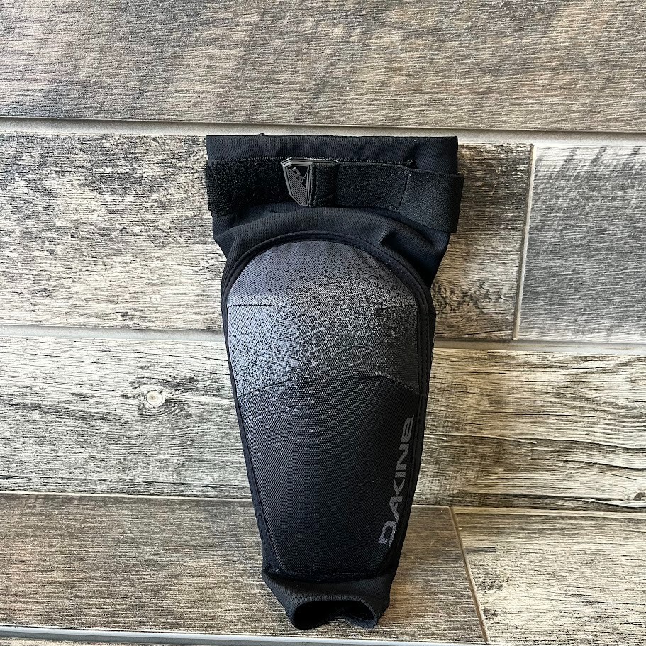 DaKine Slayer Pro Knee Pad - Left Pad Only - New