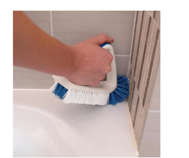 2-in-1 Bath and Tile Brush