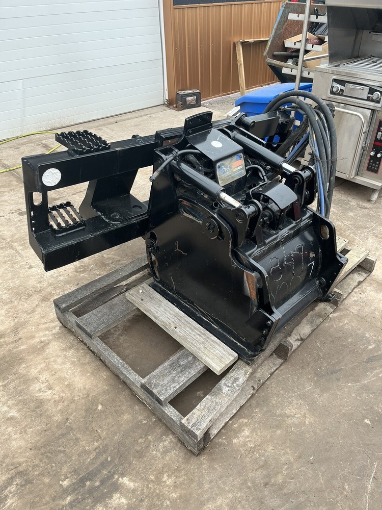 CAT PC205 QUICK TACH COLD PLANER ASPHALT GRINDER - WE CRATE & SHIP GOV SURPLUS