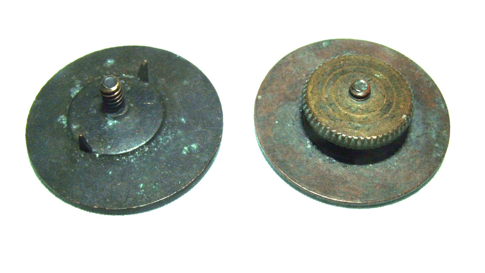 WWI EM Collar Disc Set, Quartermaster Dept & US, Only One Nut (A)