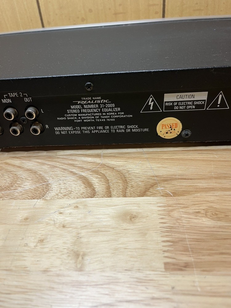 Realistic 12 Band Stereo Frequency Equalizer Model 31-2009