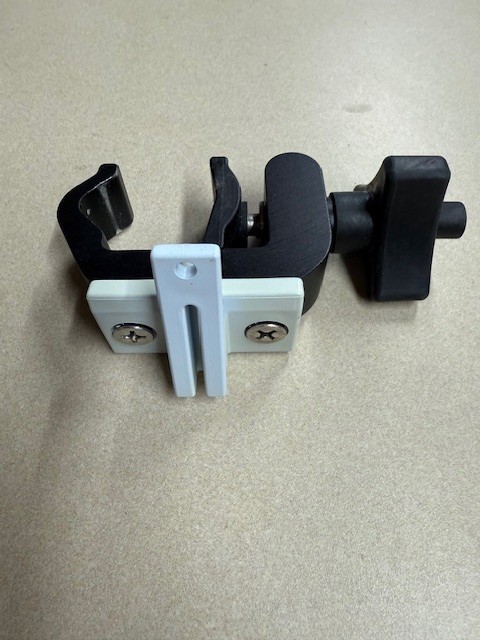 Baxter Sigma Spectrum Pole Clamp