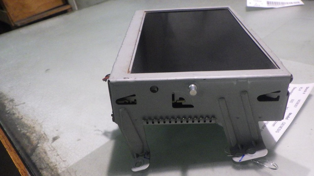 09 HYUNDAI GENESIS Info Screen 965633M000