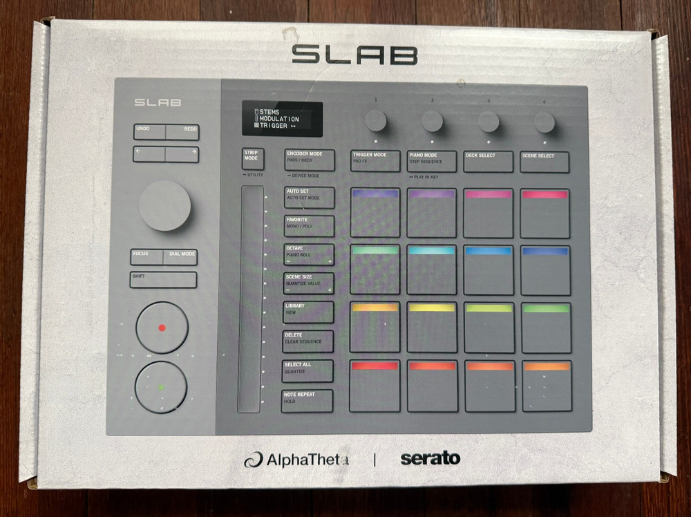 AlphaTheta SLAB Music Production Controller Optimized for Serato Studio