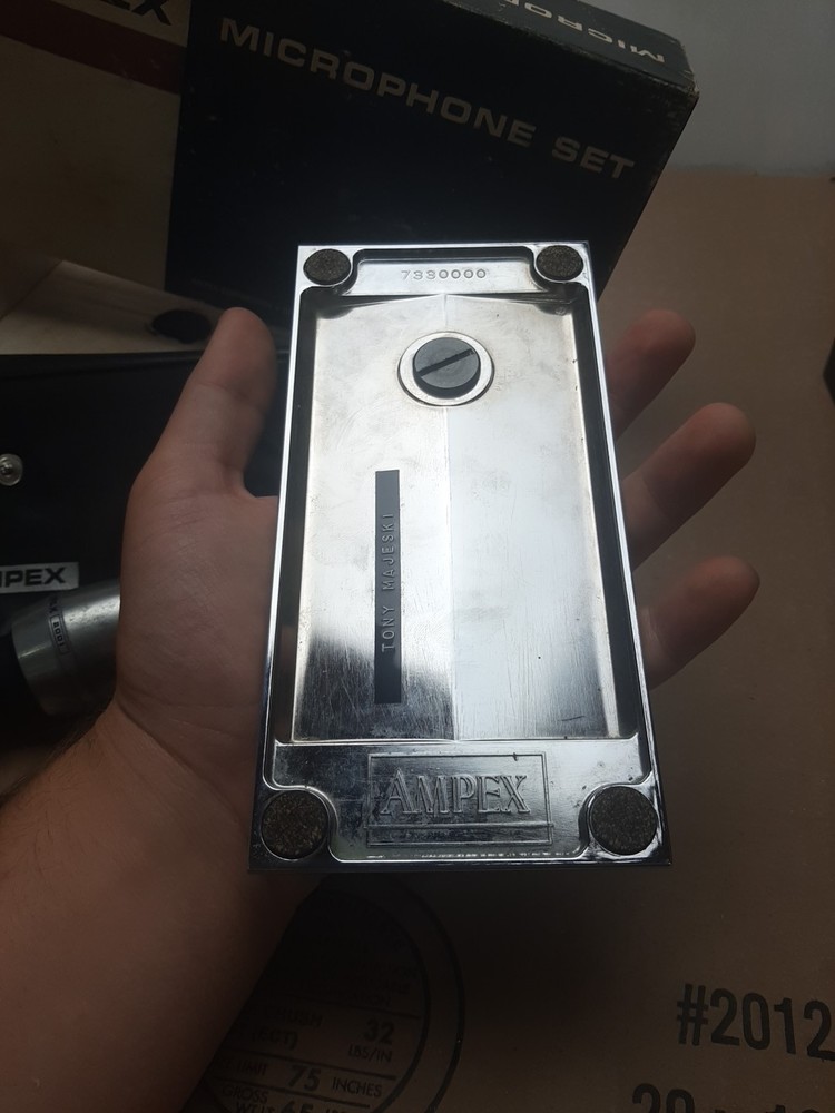 Ampex 2001 Microphone with Vinyl Case Stand Original Box Untested