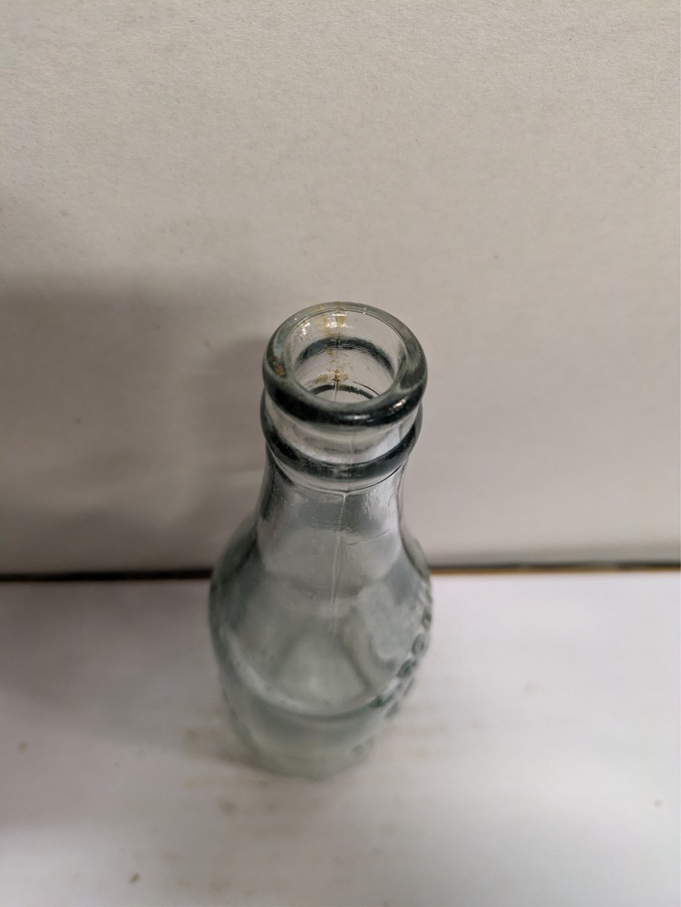 7oz E. Robinson's Sons Cap Top Bottle, Scranton PA