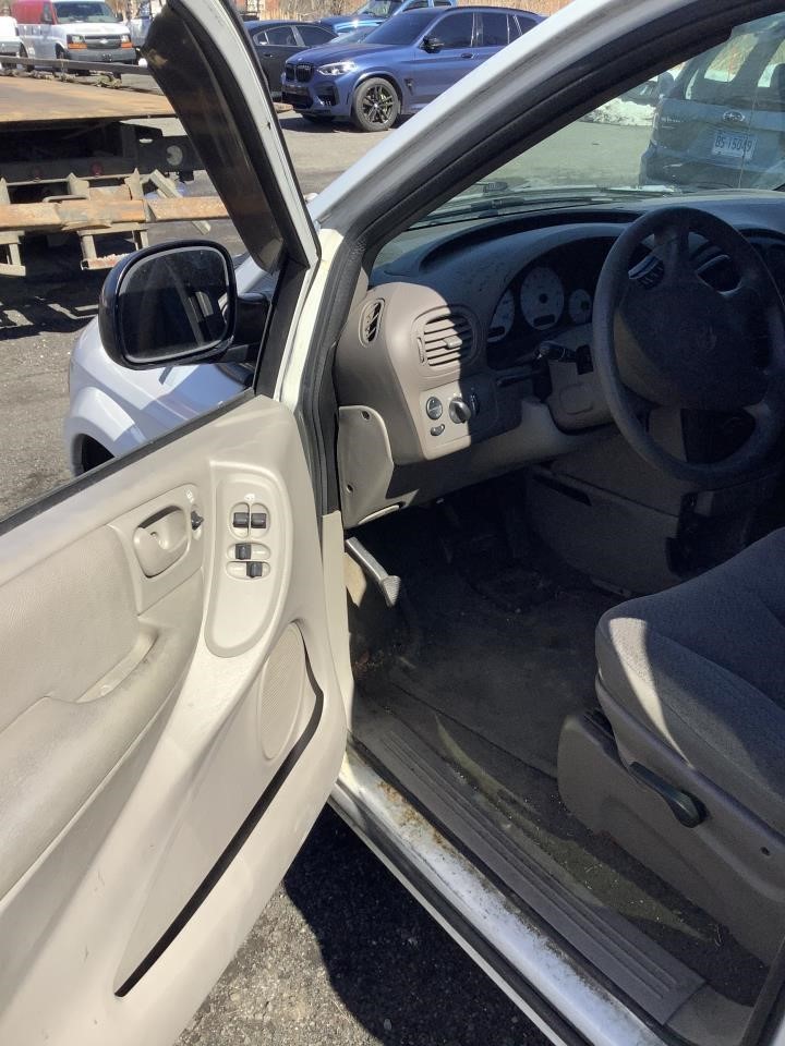 Used Fuse Box Engine fits: 2002 Dodge Caravan Grade A