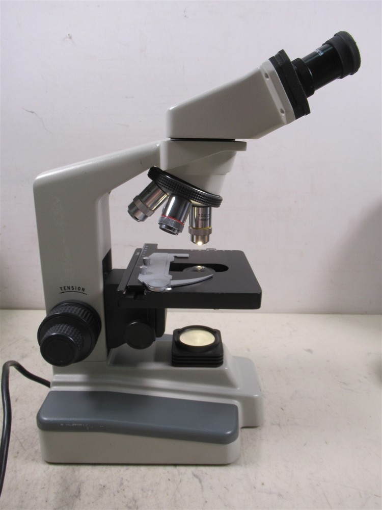 Frey B2-220 Binocular Microscope w/ Motic Objective Lenses & Eyepieces