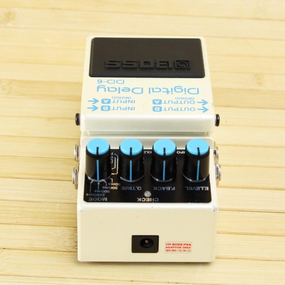 Boss DD6 Digital Delay Guitar Effect Pedal