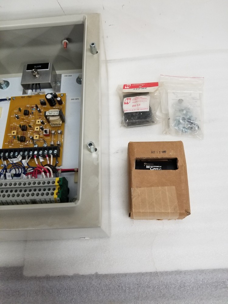 Hammond 0007657 Feeder Control Panel/Enclosure Unit 120VAC 1 Phase