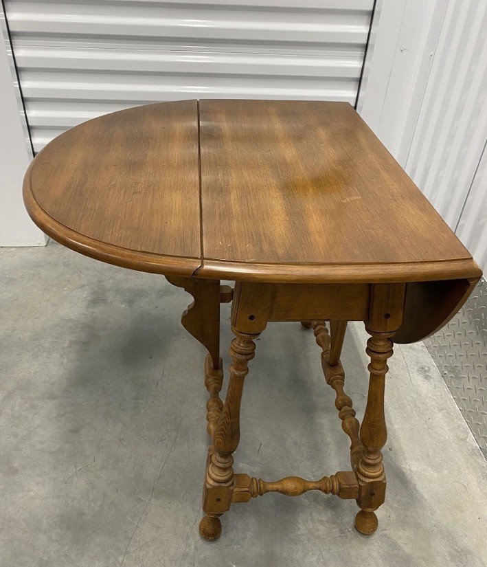 Mid-Century American Classical Drop Leaf End Table