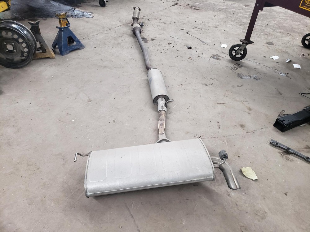 19 20 21 TUCSON 2.0L Exhaust System