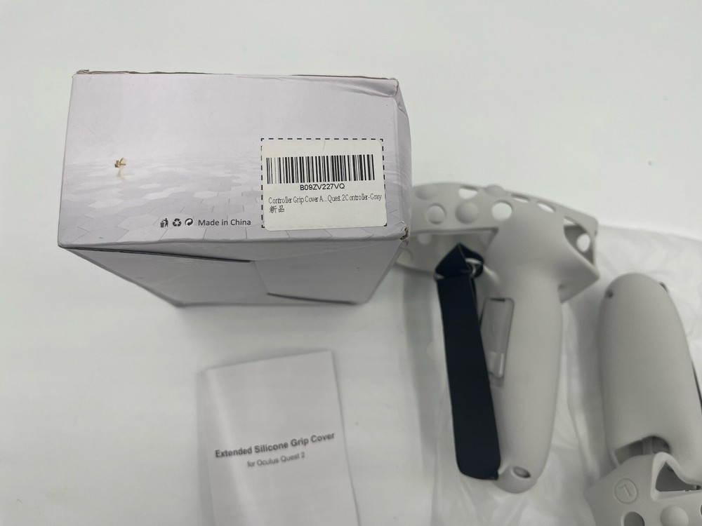 NEW Extended Silicone Grip Covers For Oculus Quest 2 Gray