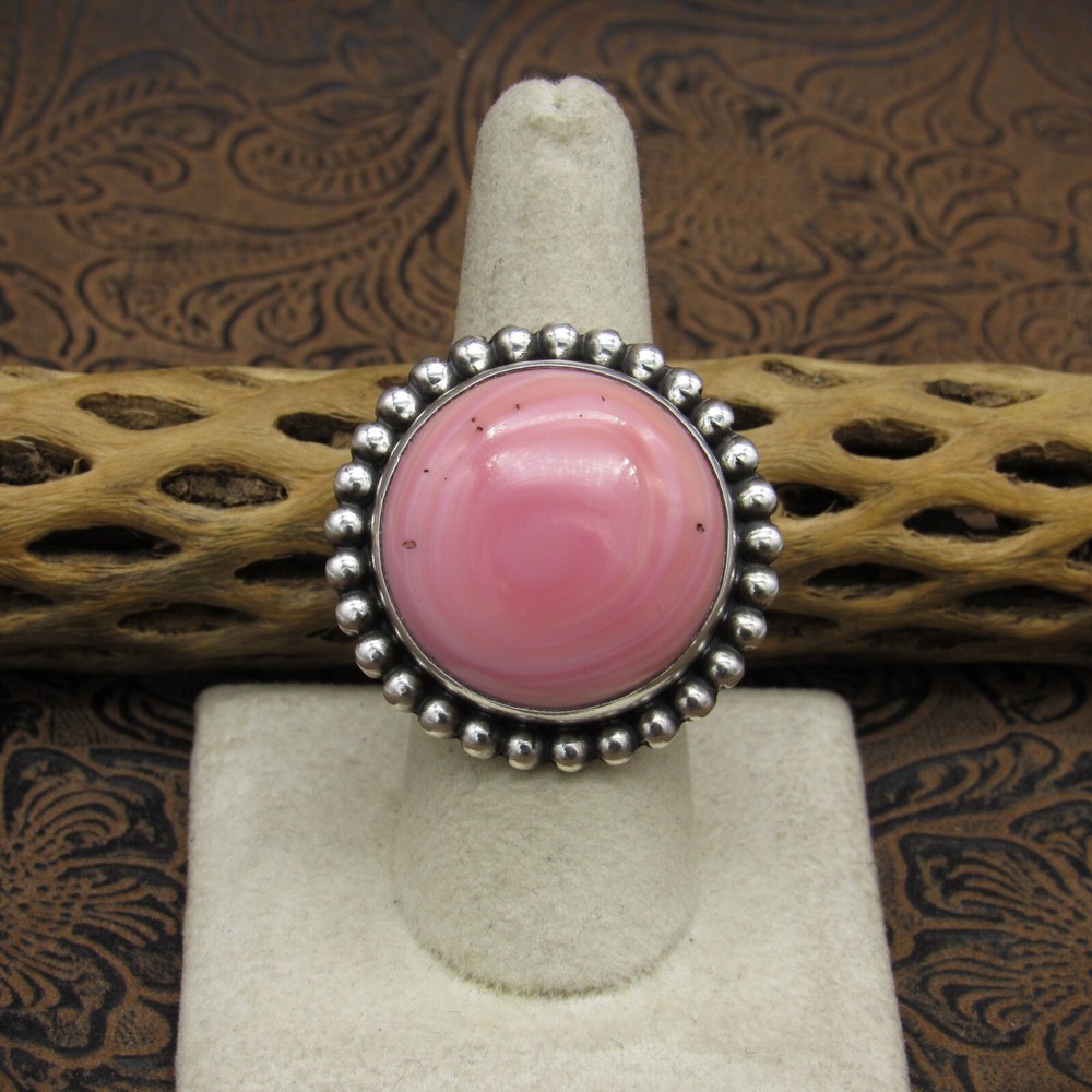 Pretty Sterling Silver Pink Conch Shell Ring by Jose Campos Size 7.75+