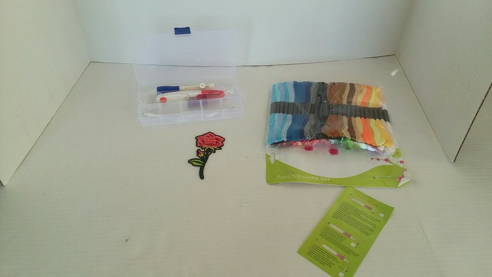 Punch needle set new (hand held sewing kit) #32701
