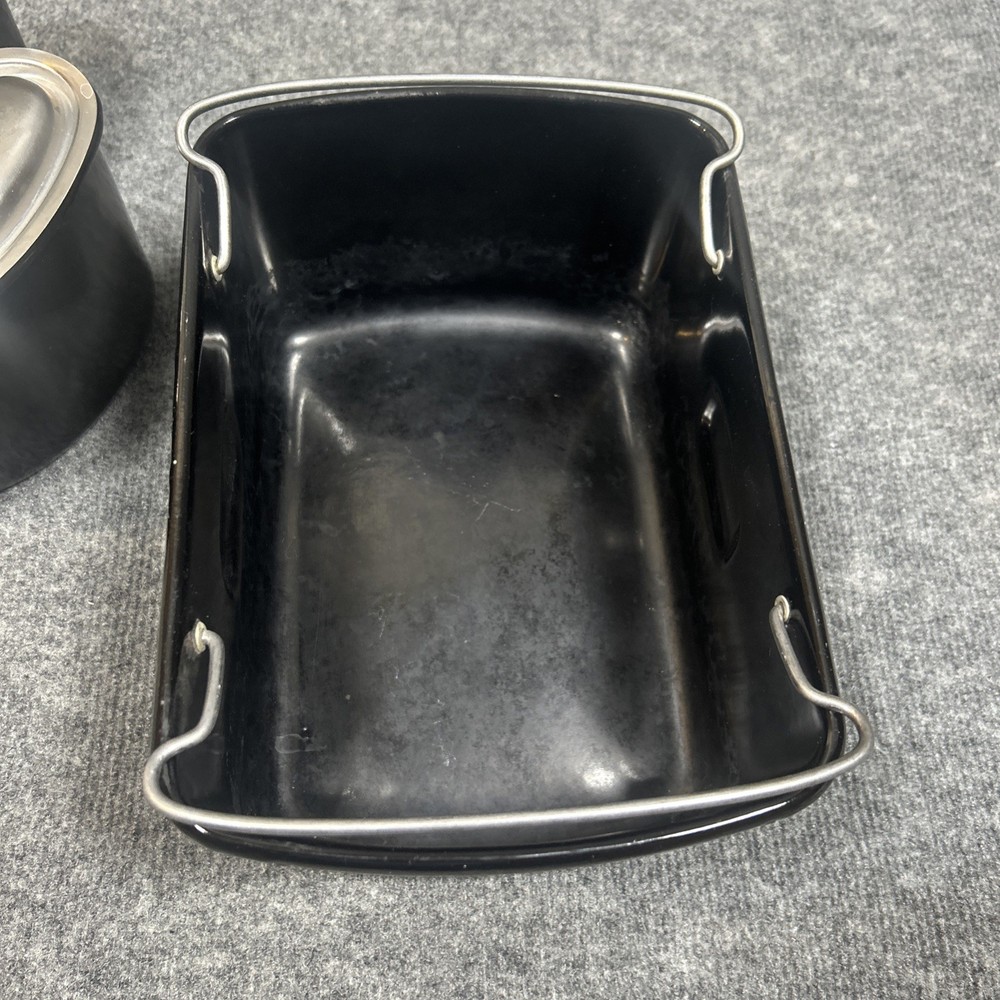Vintage Camping Cookware Set Nesco?