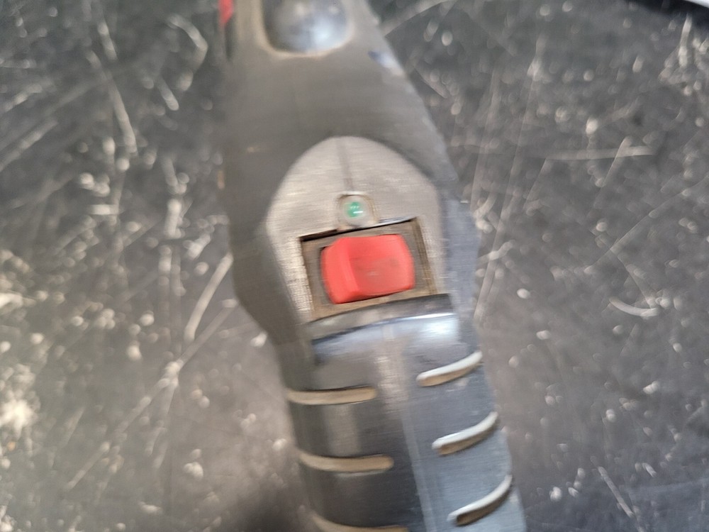 Snap-On CTFL912 9.6-12VDC Cordless Worklight Tool Only Untested